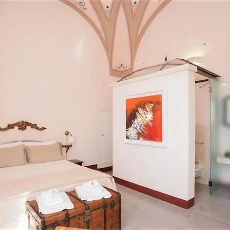 Palazzo Megha & Breakfast *